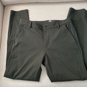 Lululemon olive green pants